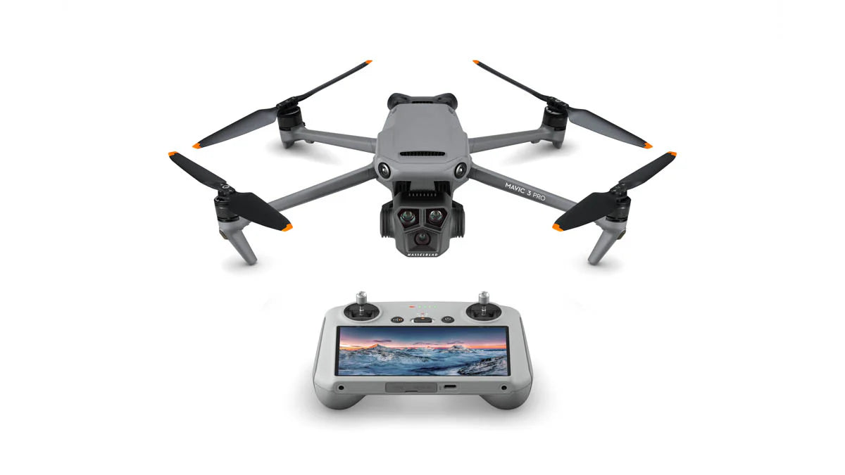 DJI Mavic 3 Pro Fly More Combo with DJI RC